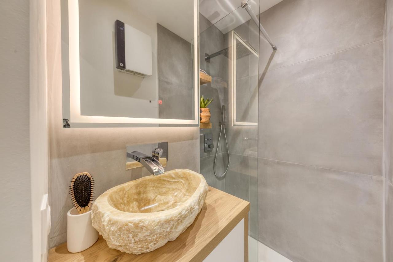 Le Petit Paris - Cocon & Spa & Sauna ชาร์ตร ภายนอก รูปภาพ